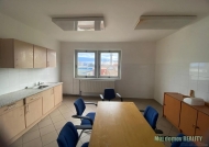 Pron�jem penzionu, Praha 10, Uh��n�ves