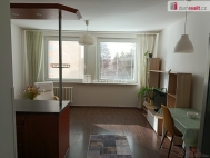 Pron�jem bytu 2+kk, 43 m2, OV, Praha 4, Mod�any, ul. Urb�nkova