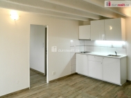 Pron�jem bytu 1+1, 28 m2, OV, B�eclav, ul. N�rodn�ch hrdin�