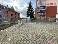 Pron�jem objektu, V�tkov (okres Opava)