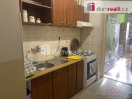 Pron�jem bytu 2+kk, 40 m2, OV, Praha 8, Kobylisy, ul. Zenklova