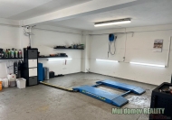 Pron�jem komer�n�ho objektu : Pr�myslov� are�l, Praha 4, Nusle