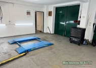 Pron�jem komer�n�ho objektu : Pr�myslov� are�l, Praha 4, Nusle