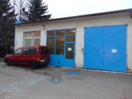 Pron�jem komer�n�ho objektu : V�roba, Skute� (okres Chrudim)