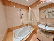 Pron�jem bytu 3+1, 70 m2, OV, Praha 8, Kobylisy, ul. Chotovick�