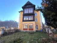 Prodej bytu 3+1, 99 m2, OV, �esk� Krumlov, Ple�ivec, ul. 5. kv�tna