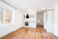 Prodej bytu 2+kk, 44 m2, OV, Vrchlab�, Ho�ej�� Vrchlab� (okres Trutnov), ul. Horsk�