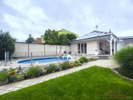 Prodej rohov�ho RD, 260 m2, Velk� B�lovice (okres B�eclav) - exkluzivn�