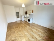 Pron�jem bytu 1+kk, 30 m2, OV, Praha 5, Sm�chov, ul. Moul�kova