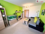 Prodej bytu 3+1, 74 m2, OV, Uhersk� Hradi�t�, ul. �t�pnick�