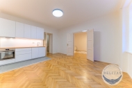 Pron�jem bytu 2+kk, 44 m2, OV, Praha 8, Libe�, ul. Sv�tova