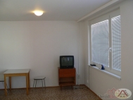 Pron�jem bytu 1+kk, 40 m2, OV, Praha 9, Kyje, ul. Ro�mbersk�
