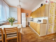 Pron�jem bytu 2+1, 52 m2, OV, Lovosice (okres Litom��ice), ul. Osvoboditel�