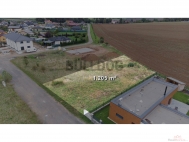 Prodej pozemku , ur�en� k v�stavb� RD, Bavoryn� (okres Beroun)