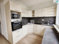 Pron�jem bytu 1+1, 29 m2, OV, Kol�n, Kol�n II, ul. Rimavsk� Soboty