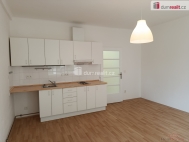 Pron�jem bytu 1+kk, 32 m2, OV, Praha 10, Stra�nice, ul. V p�edpol�