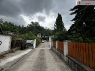 Pron�jem obchodn�ch prostor, �jezde�ek (okres Teplice)