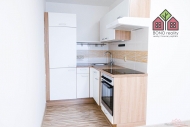 Pron�jem bytu 2+kk, 40 m2, OV, Litom��ice, Pokratice, ul. Alfonse Muchy - exkluzivn�
