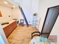 Pron�jem bytu 2+kk, 0 m2, OV, Pe�ky (okres Kol�n), ul. Petra Bezru�e