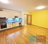 Pron�jem bytu 1+kk, 41 m2, OV, Praha 8, Kobylisy, ul. �umpel�kova