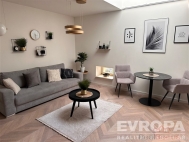 Pron�jem bytu 2+kk, 44 m2, OV, Praha 2, Vinohrady, ul. U Zvona�ky