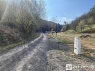 Prodej pozemku , ur�en� k v�stavb� RD, Medonosy, Chudolazy (okres M�ln�k)