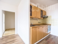 Prodej bytu 2+kk, 45 m2, OV, Kladno, ul. V��ova - exkluzivn�