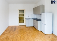 Pron�jem bytu 1+kk, 27 m2, OV, Praha 7, Hole�ovice, ul. Veletr�n�