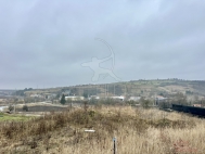 Prodej pozemku , ur�en� k v�stavb� RD, Kralupy nad Vltavou, Mikovice (okres M�ln�k)