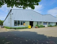 Pron�jem komer�n�ho objektu : Sklad, Praha 9, �akovice