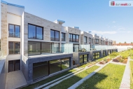 Prodej blokov�ho RD, 378 m2, Praha 4, Libu�