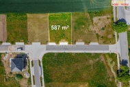 Prodej pozemku , ur�en� k v�stavb� RD, Pe�ky (okres Kol�n)