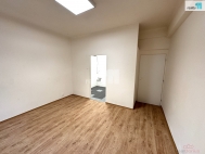 Pron�jem kancel���, Praha 3, �i�kov