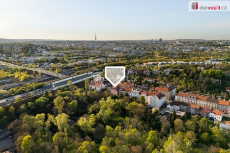 Um�st�n� nemovitosti
