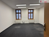 Pron�jem komer�n�ho prostoru, V�tkov (okres Opava)
