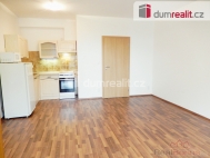 Pron�jem bytu 1+kk, 37 m2, OV, Praha 9, �akovice, ul. Bermanova