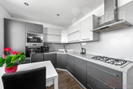 Prodej bytu 3+1, 70 m2, OV, Kada� (okres Chomutov), ul. Byst�ick� - exkluzivn�
