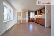 Pron�jem bytu 4+1, 96 m2, OV, Praha 8, B�ezin�ves, ul. Na hlavn�