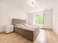 Pron�jem bytu 3+1, 76 m2, OV, Praha 8, Kobylisy, ul. Pod s�dli�t�m - exkluzivn�