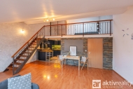 Prodej bytu 2+kk, 63 m2, OV, �estajovice (okres Praha-v�chod), ul. Komensk�ho