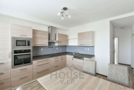 Prodej bytu 3+1, 77 m2, OV, Praha 9, �ern� Most, ul. Kpt. Str�nsk�ho