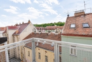 Pron�jem bytu 2+kk, 39 m2, OV, Praha 5, Ko���e, ul. Hole�kova