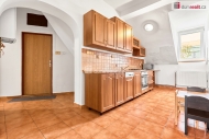 Prodej bytu 2+1, 82 m2, OV, Karlovy Vary, Ryb��e, ul. Sokolovsk�