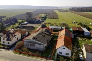 Prodej zem�d�lsk�ho objektu, Chvojenec (okres Pardubice)