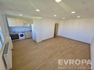 Pron�jem bytu 1+kk, 32 m2, OV, Praha 8, Kobylisy, ul. Ko���lkova