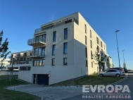 Prodej bytu 1+kk, 30 m2, OV, Plze�, �jezd (okres Plze�-m�sto), ul. Saf�rov�