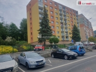 Prodej bytu 4+1, 79 m2, OV, D���n, D���n XXVII-B�eziny, ul. Kosmonaut�