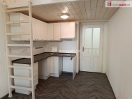 Pron�jem bytu 1+kk, 19 m2, OV, Praha 10, Vr�ovice, ul. Na spojce