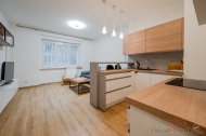 Pron�jem bytu 1+kk, 29 m2, OV, Praha 4, Michle, ul. Po��teck�
