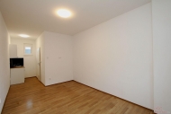 Pron�jem bytu 1+kk, 0 m2, OV, Pardubice, Rosice, ul. gener�la Svobody